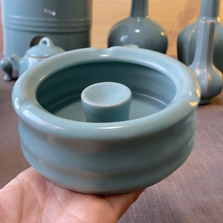 瓷片烟缸一一一一一一一一一