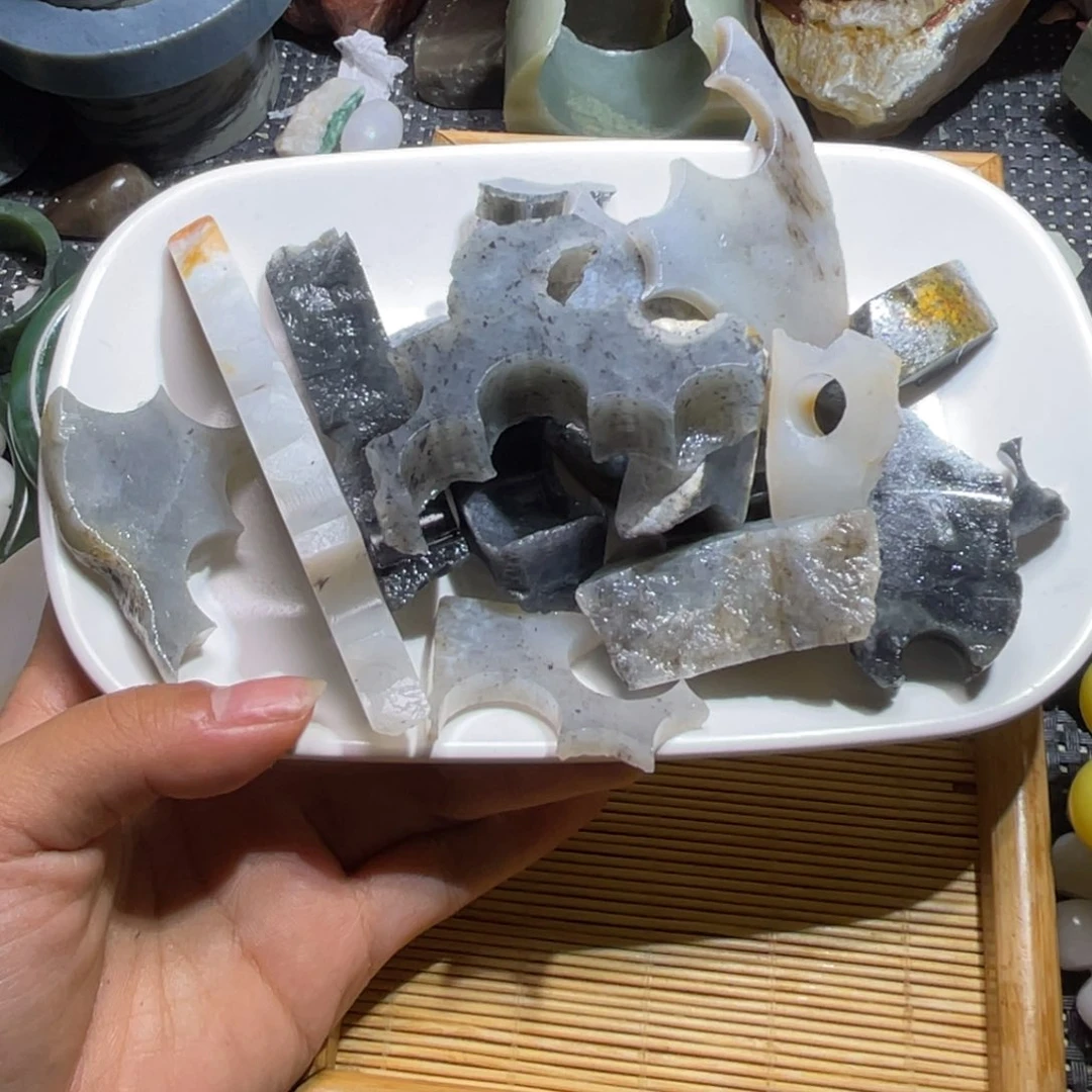 未镶嵌和田玉挂件