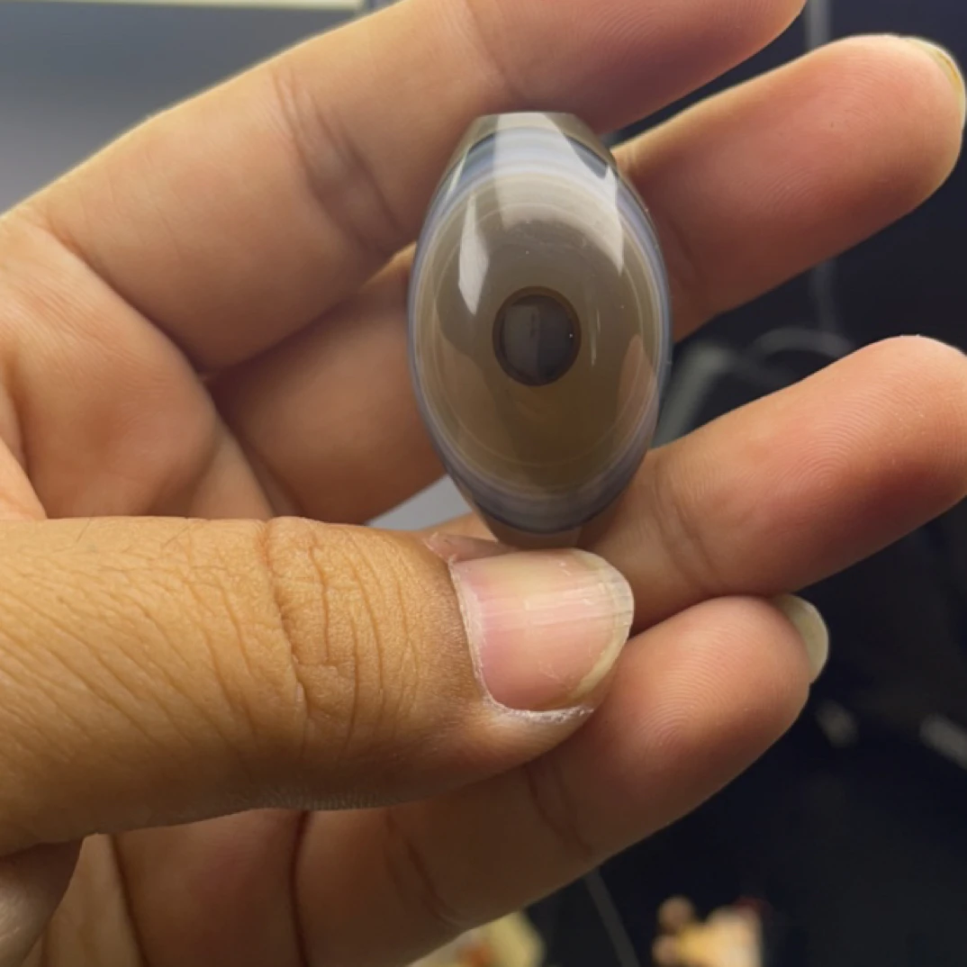 天然药师玛瑙糖色缠丝勒子可作吊坠随机发货