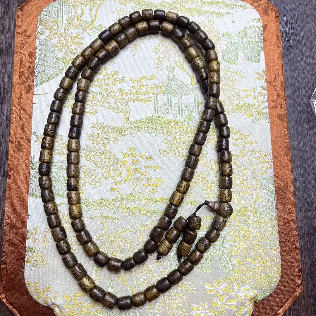 v204经典雪山重楼项链