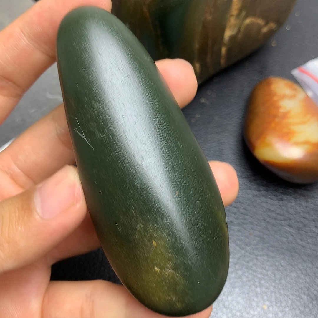 未镶嵌和田玉挂件