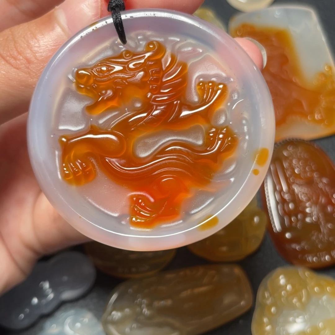 玛瑙/玉髓未镶嵌颈饰