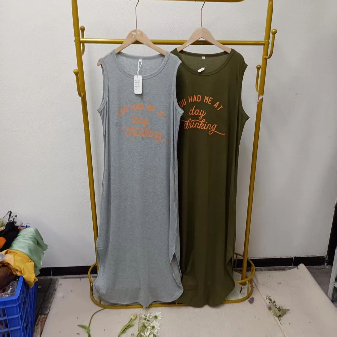 唯琳剪标   7仓F6-14-1177款   字母圆领无袖连衣裙