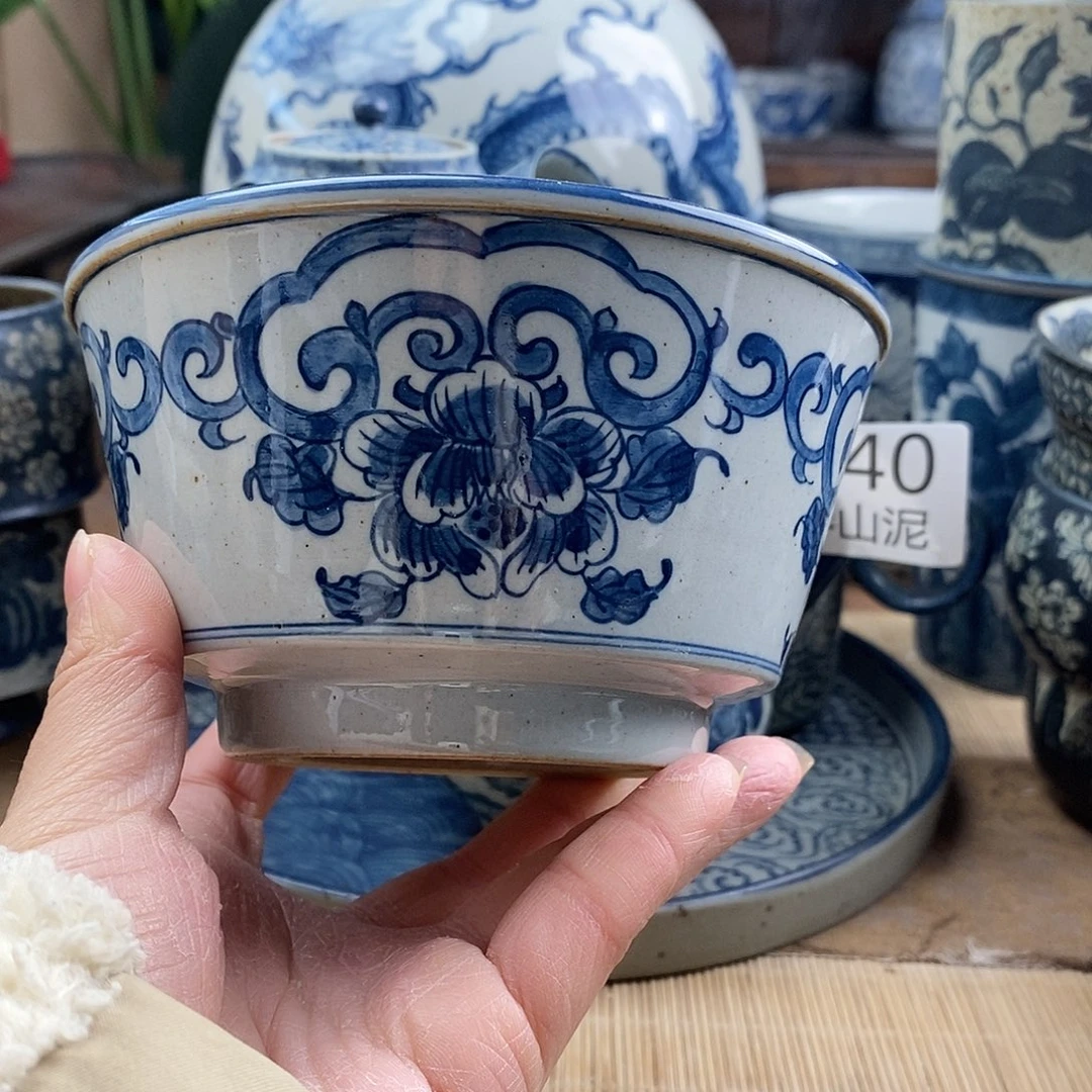 手工手绘青花陶瓷