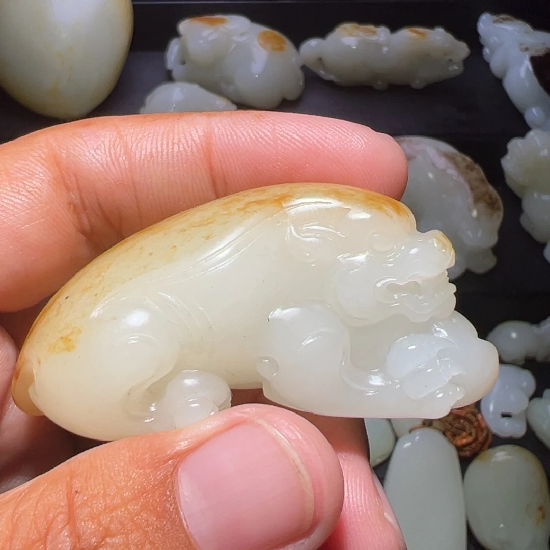 森***森和田玉未镶嵌颈饰