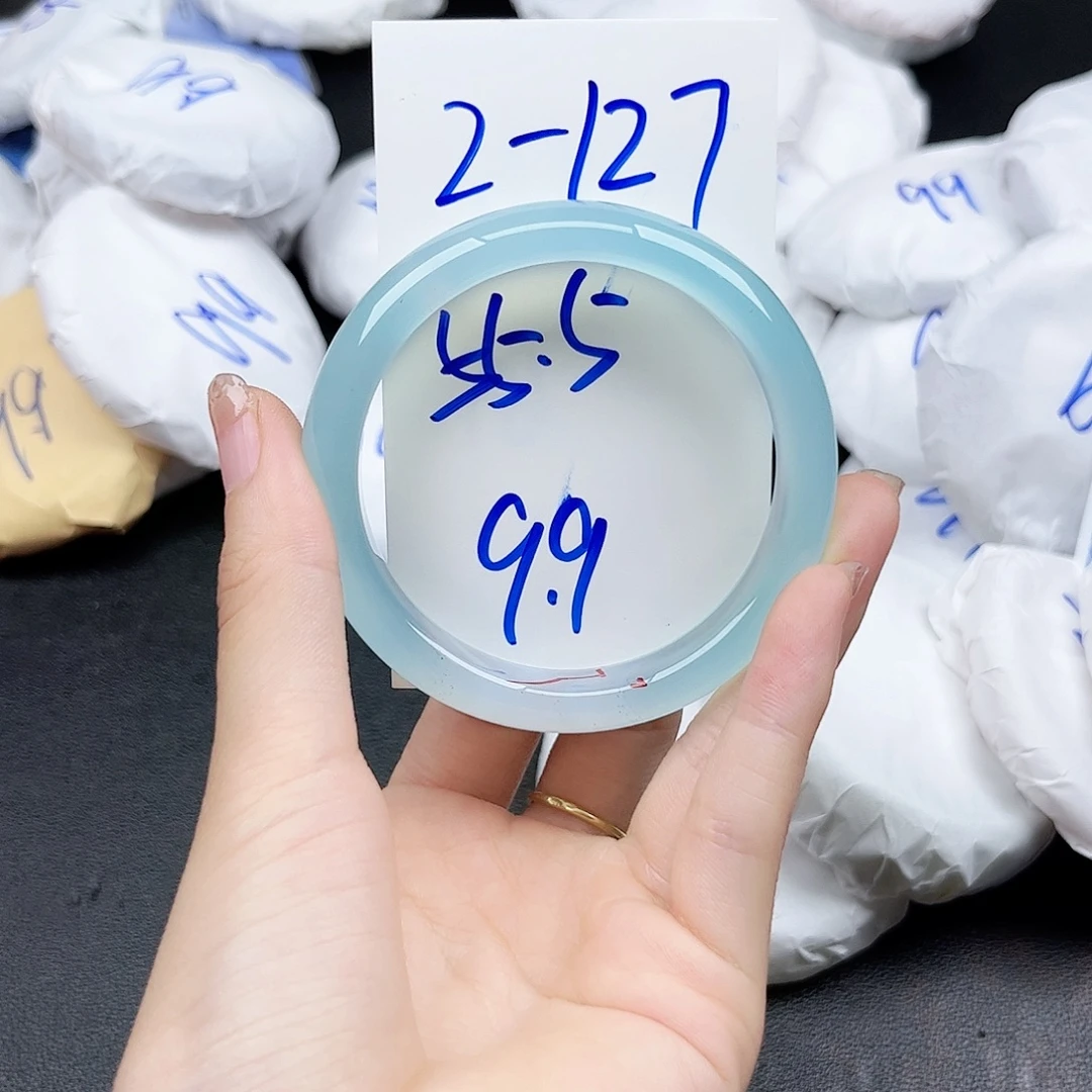 未镶嵌手镯石英质玉2.127