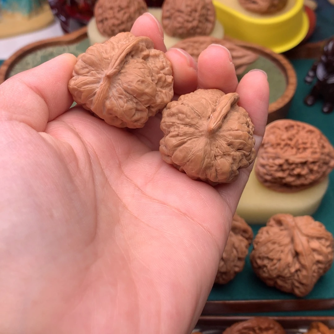 把件文玩核桃蛤蟆一帆风顺放漏不面试