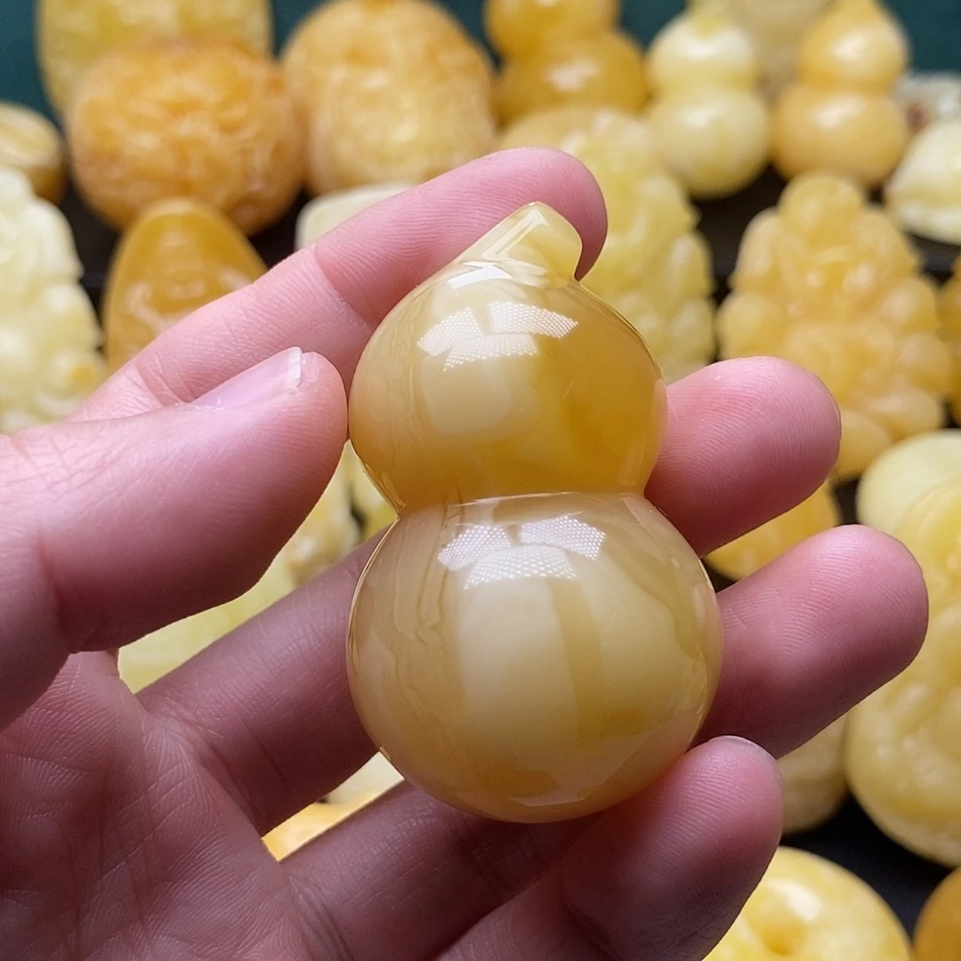 琥珀颈饰未镶嵌琥珀蜜蜡吊坠