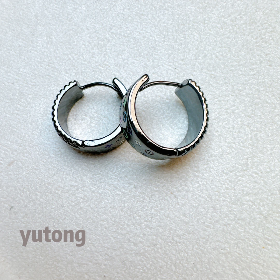 铜合金锆石耳饰 【雨桐轻奢饰品】设计款耳环YT02324