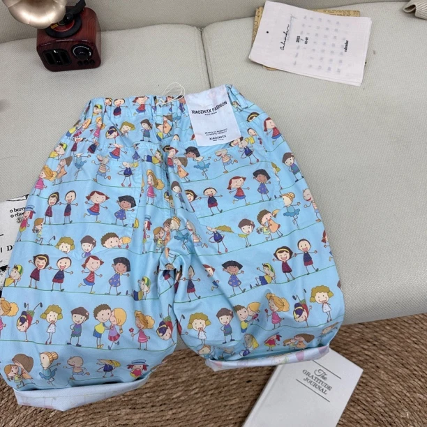 3873男女童韩系休闲时髦潮流洋气卡通夏季中裤