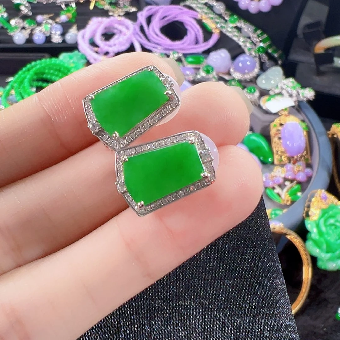 翡翠18K金镶嵌耳饰签收后24小时鉴赏期