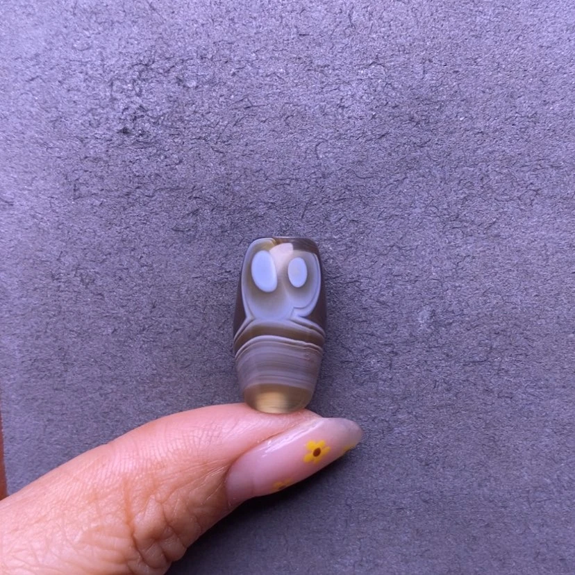 【闪购商品】未镶嵌玛瑙/玉髓珠宝奇石M****~