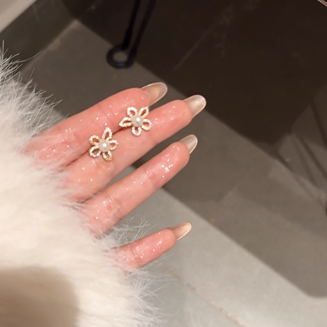 铜合金耳饰 AL2711 花朵耳环韩版小众耳钉气质简约百搭小巧时尚