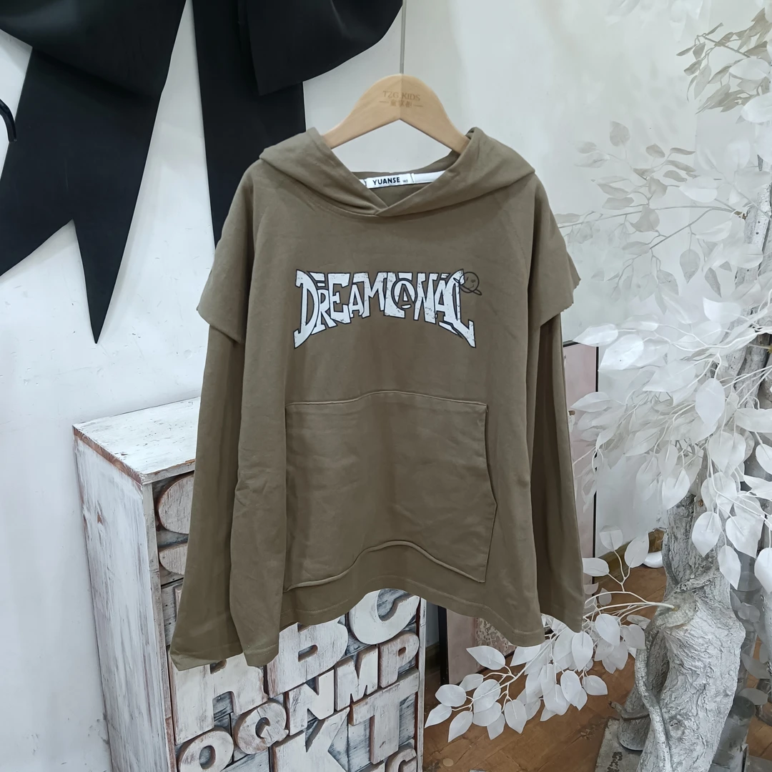 T293咖色带帽卫衣