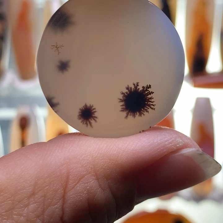 玛瑙/玉髓颈饰未镶嵌79