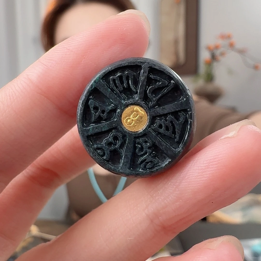 一***花绿松石未镶嵌珠宝半成品