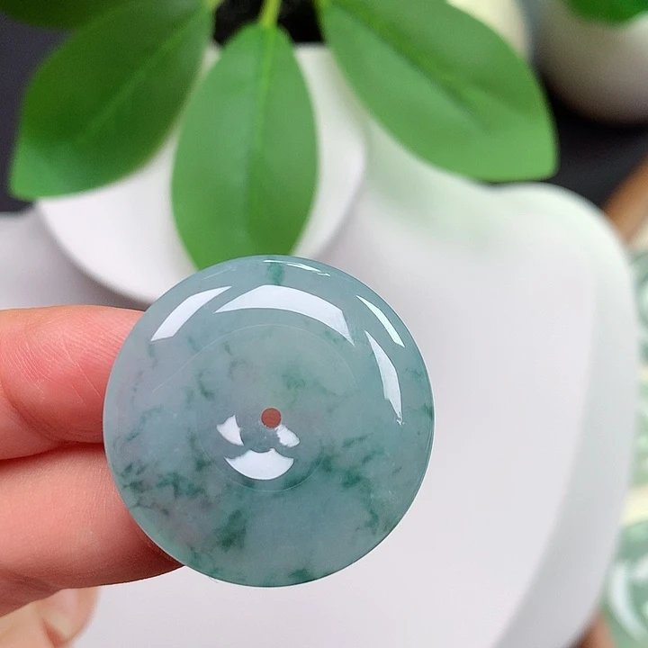 翡翠未镶嵌颈饰平安扣 28.5x5..5mm