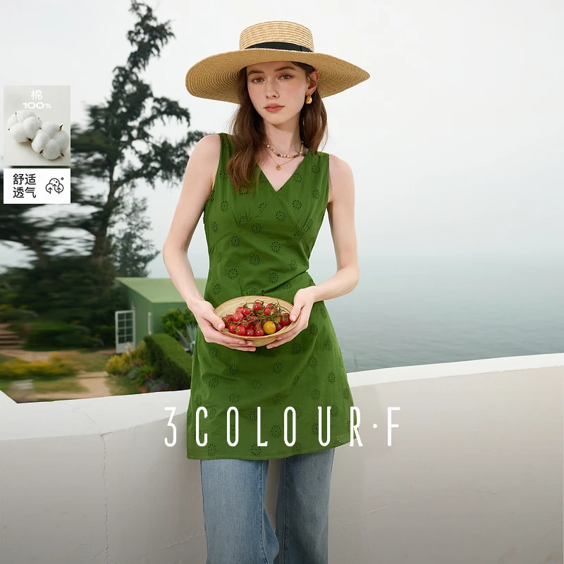 【100棉】三彩独醒2025夏季新款刺绣连衣裙V领法式收腰A字短裙女M