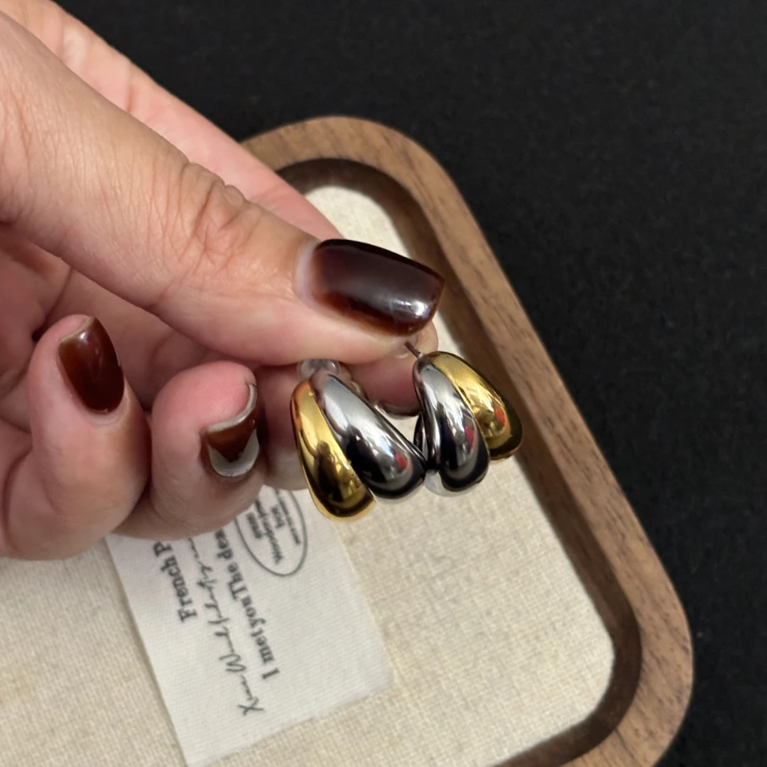 钛钢耳饰 高级感秋冬撞色拼色耳环显脸小 两带耳饰不掉色