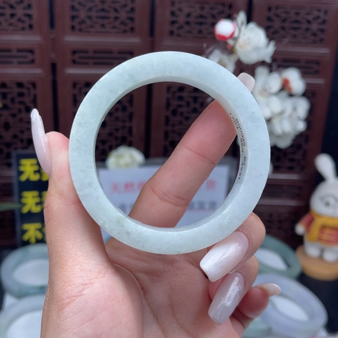 定制翡翠未镶嵌手镯翡翠