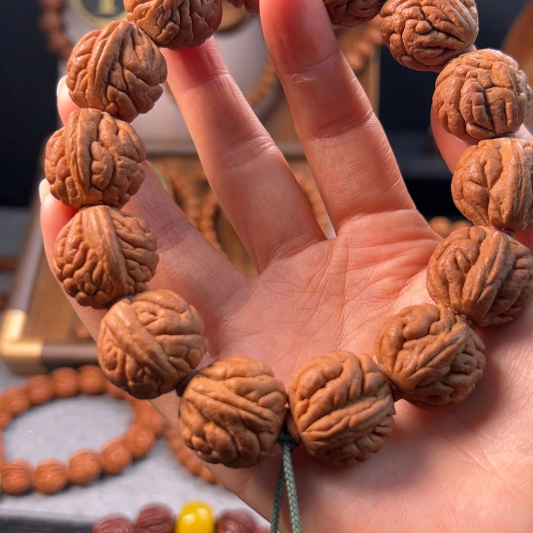 吊坠桃核22霸王龙元宝