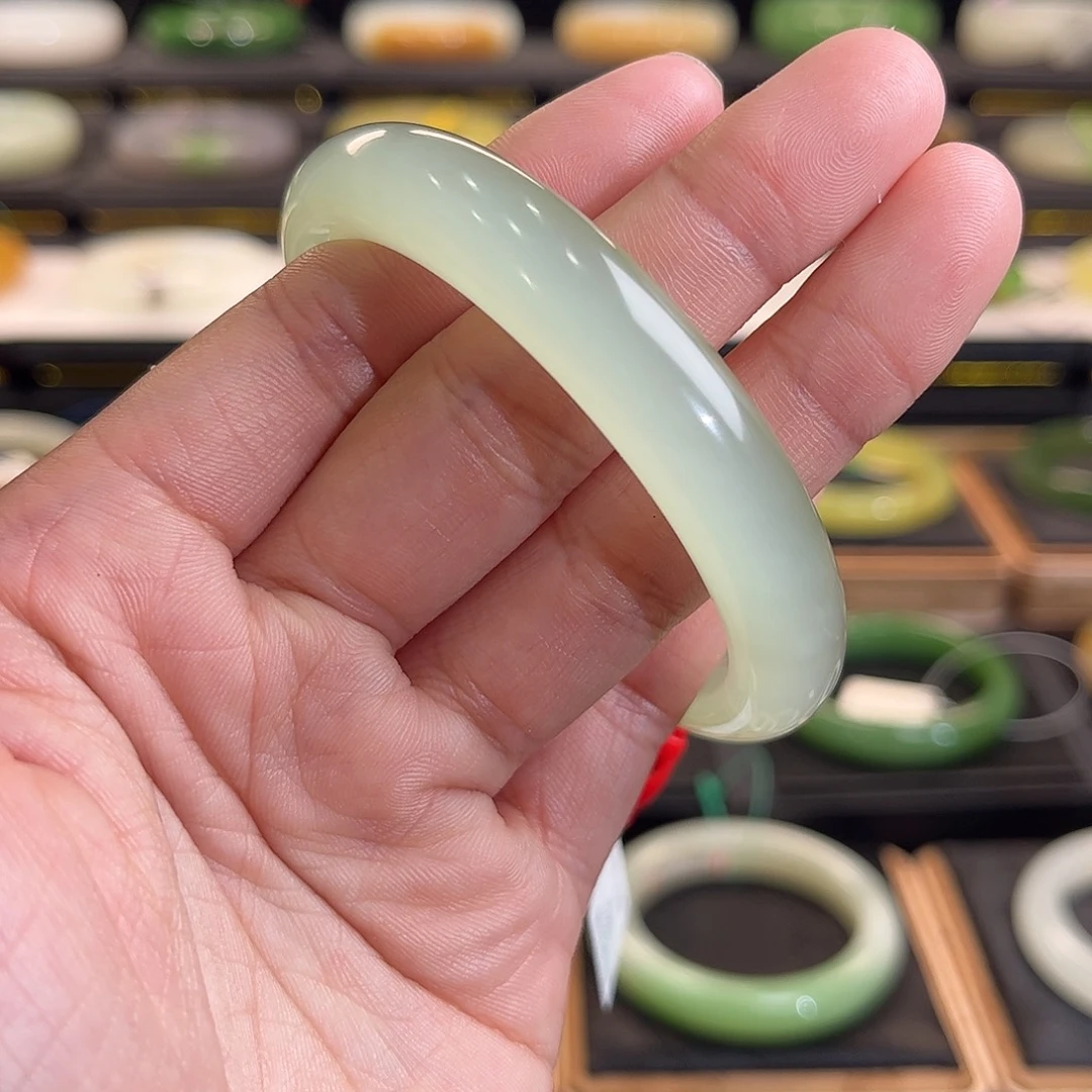 和田玉未镶嵌手镯晴水猫眼镯