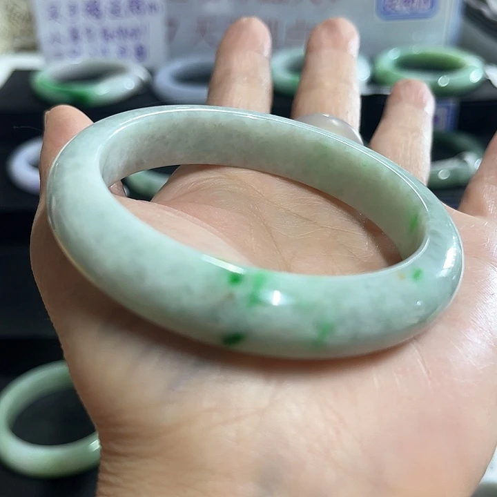 翡翠未镶嵌手镯纯天然缅甸翡翠手镯