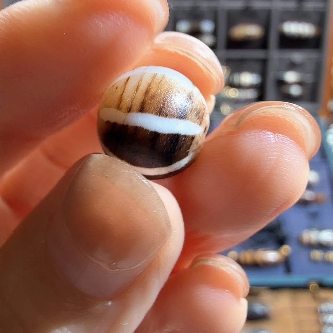 石英质玉Pyu瓜未镶嵌