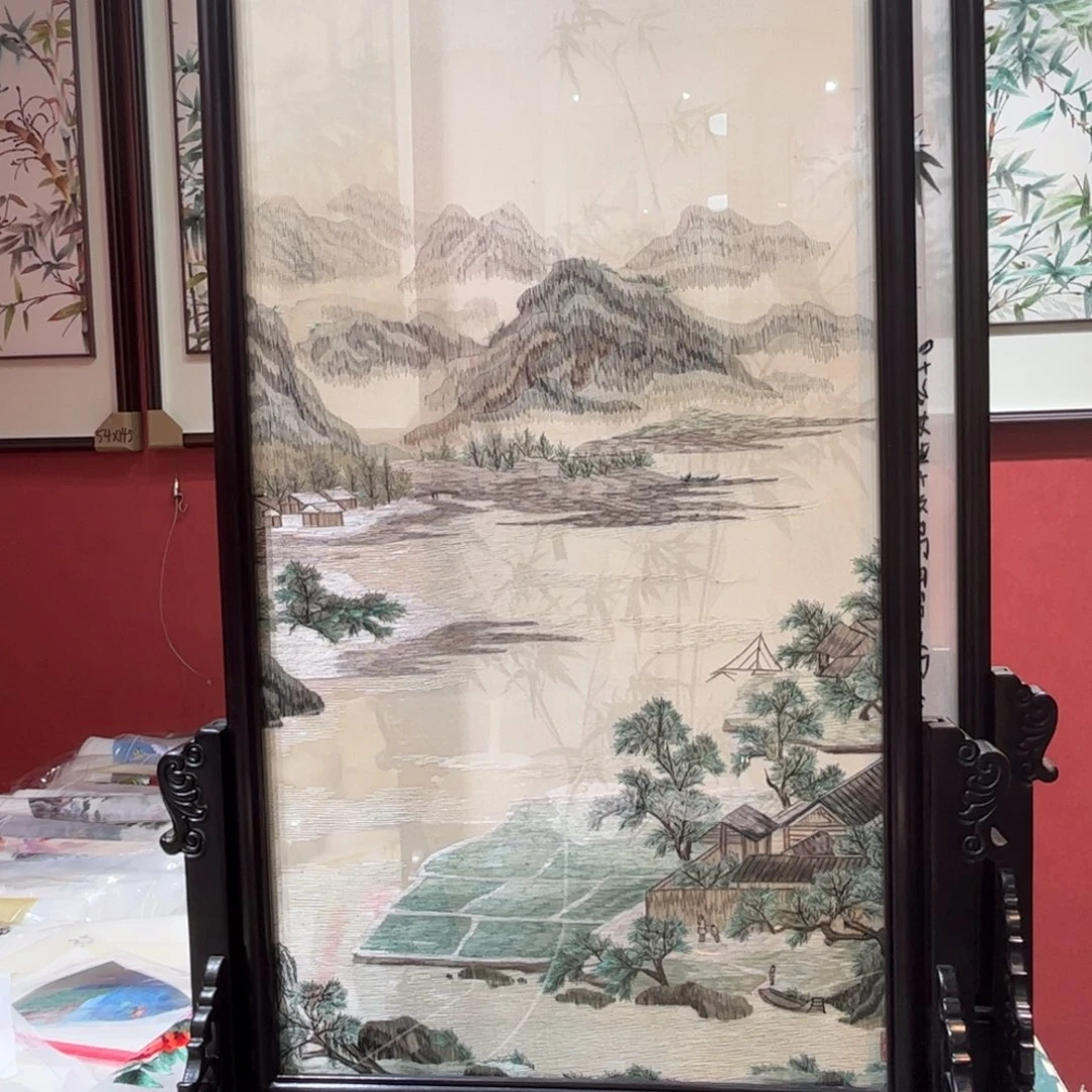茉***莉织绣纯手工打造的最大