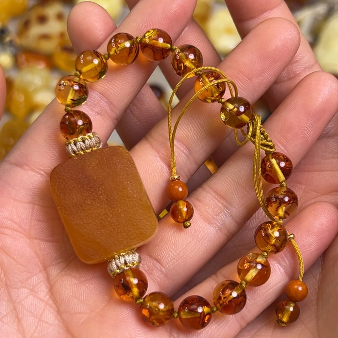 未镶嵌蜜蜡裸石琥珀