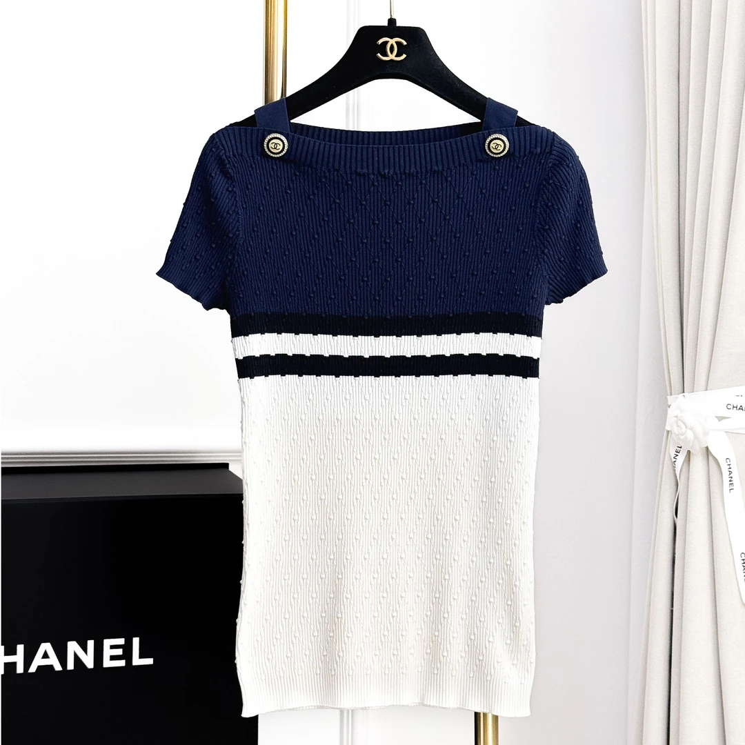 99新 Chanel/香奈儿 36码16P蓝白拼色一字领针织短袖上衣