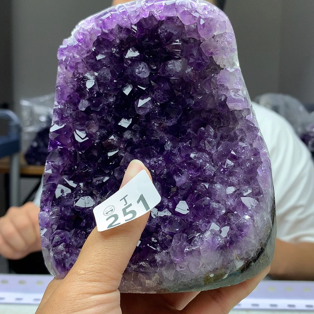 未镶嵌大型摆件（非配饰）水晶