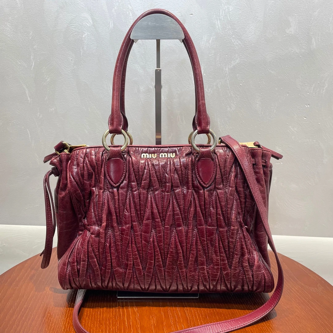 95新 MIU MIU/缪缪 小野专属/95新/缪缪/单肩包/DC4719