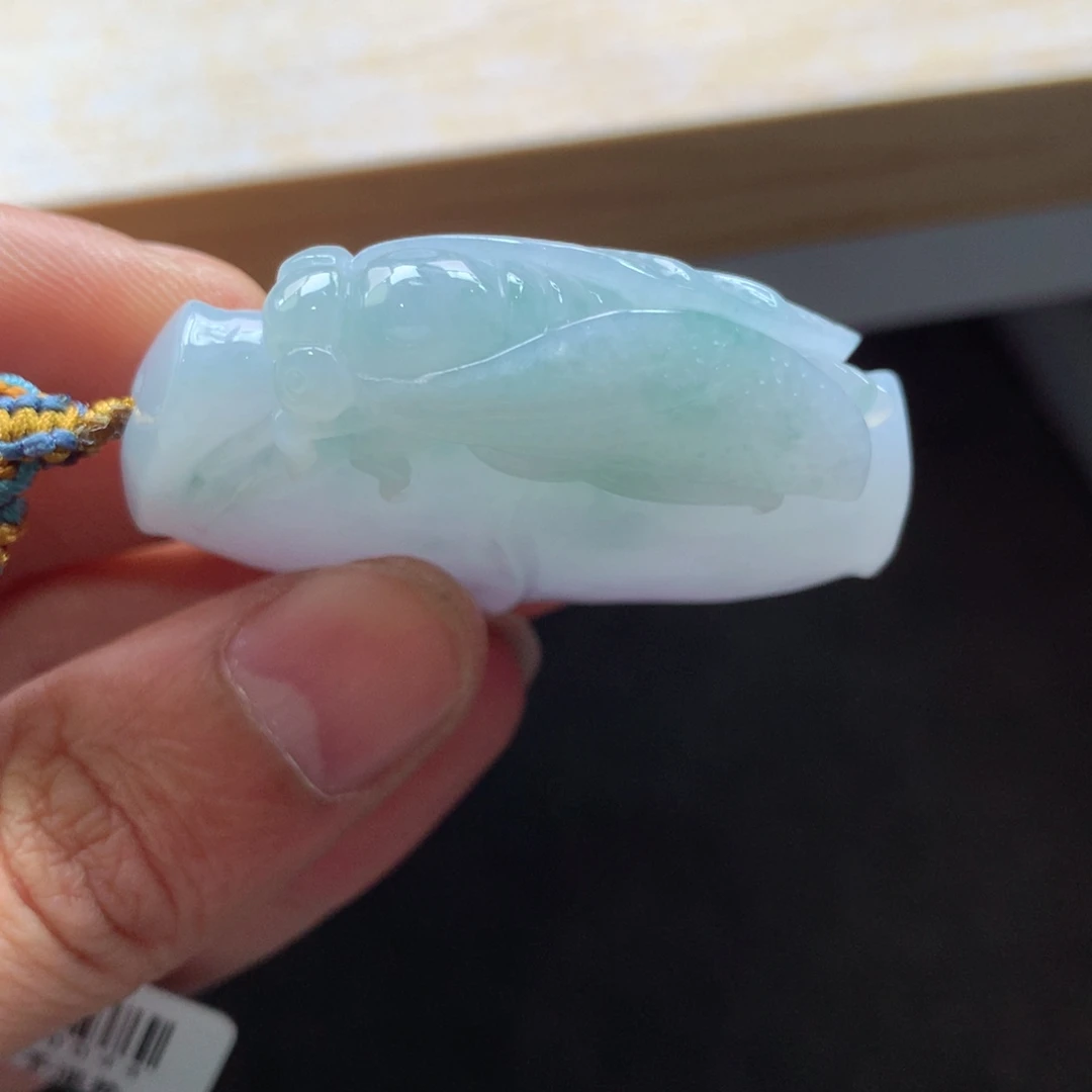 颈饰未镶嵌翡翠吊坠