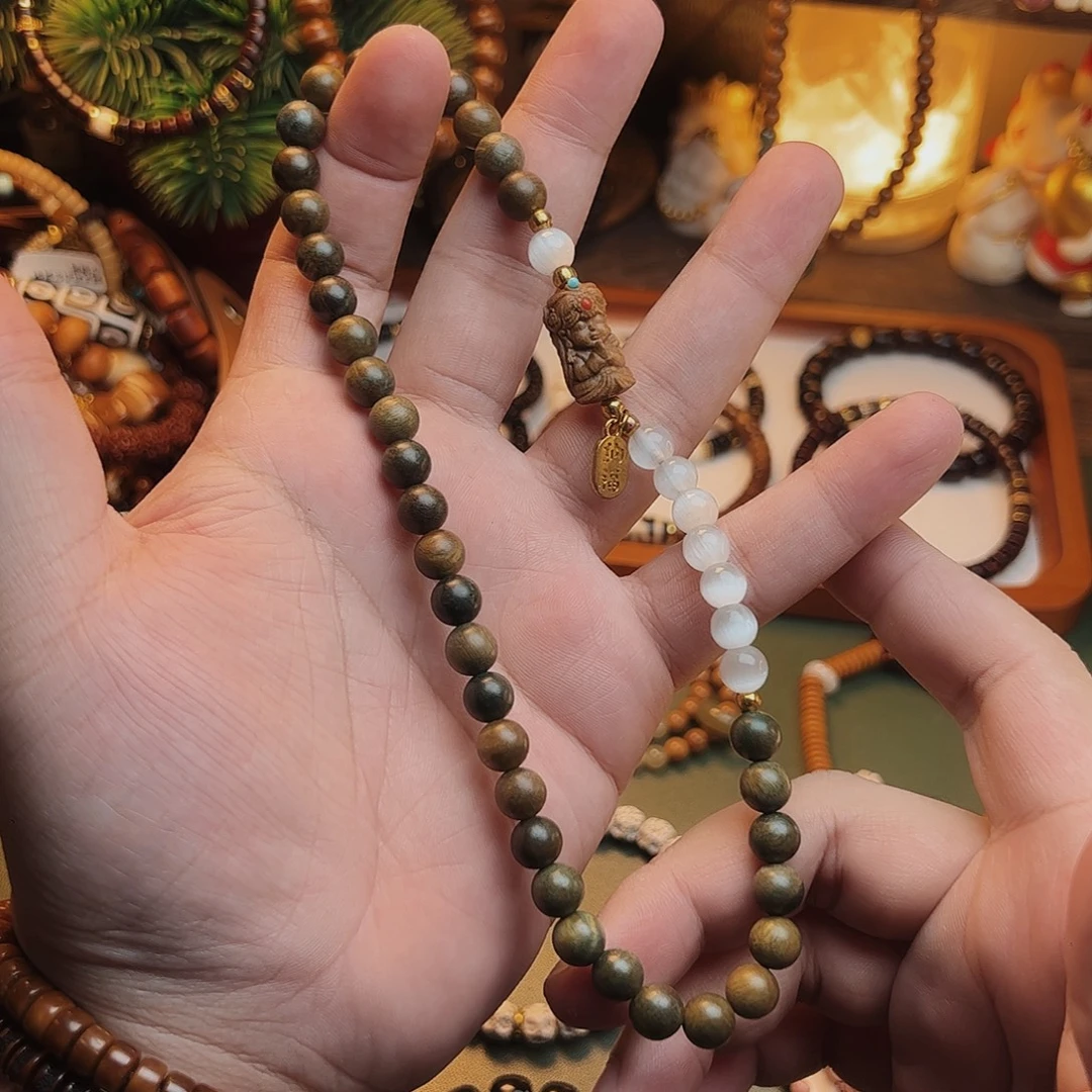 维腊木（绿檀）手串/手链