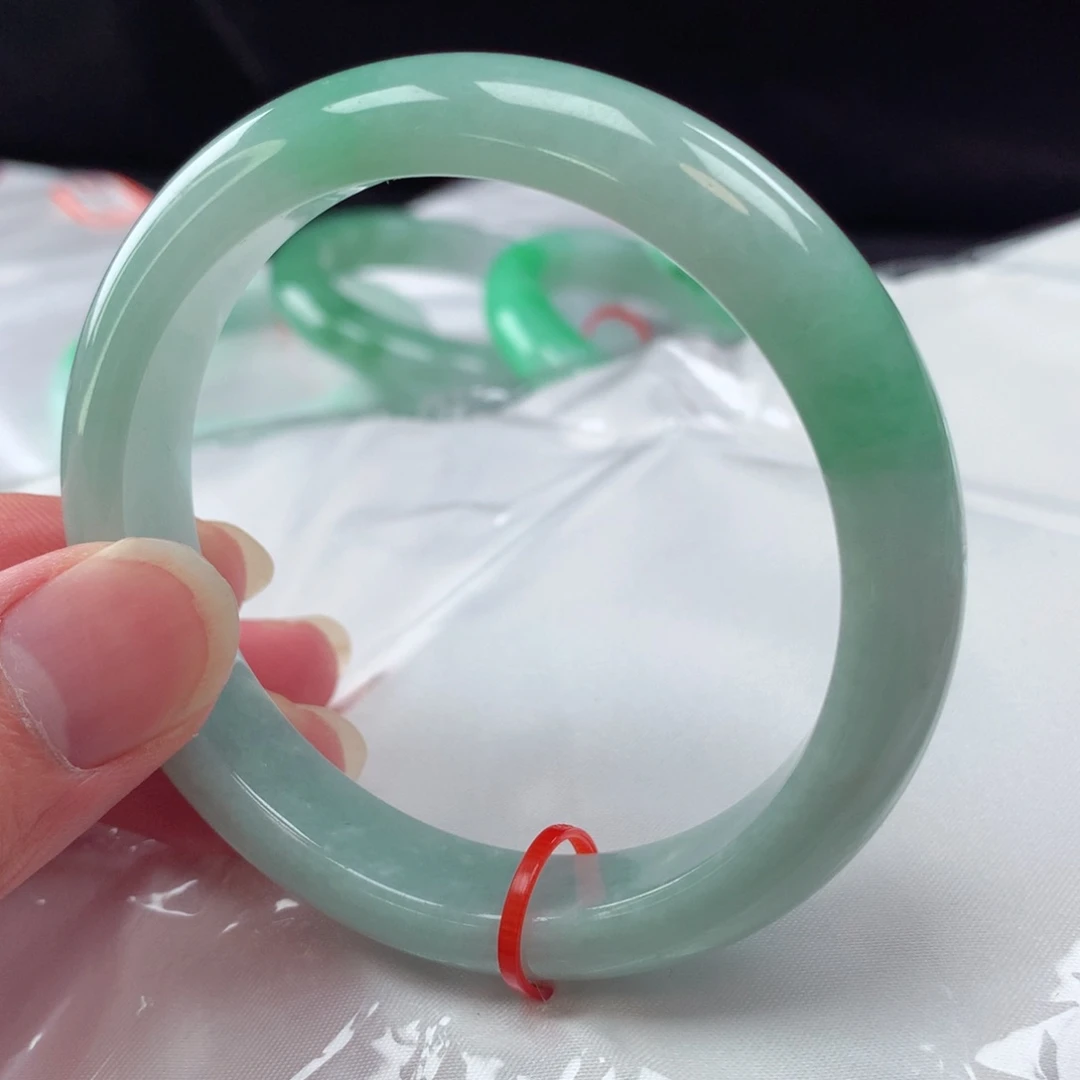 未镶嵌手镯翡翠05