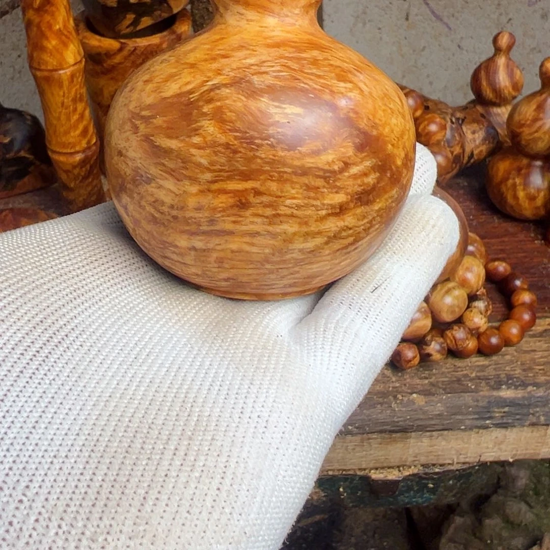 松木（琥珀木）无事牌有裂