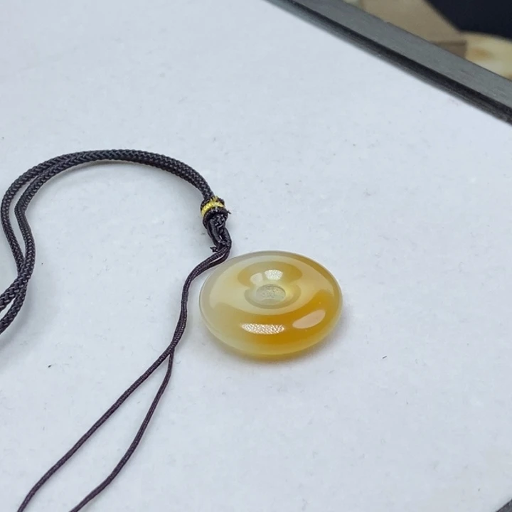 玛瑙/玉髓手链未镶嵌三*
