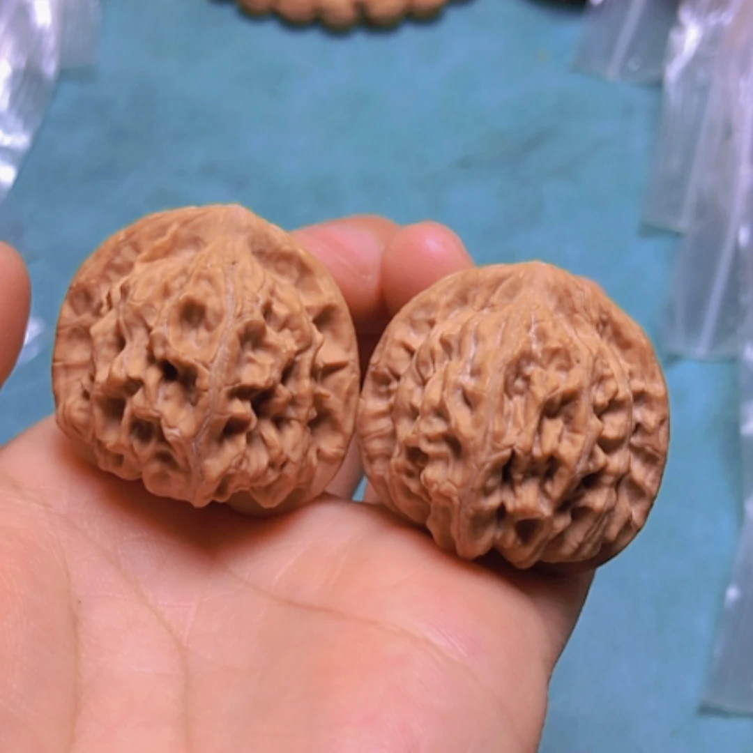 【闪购商品】核桃摆件33.5天地全品