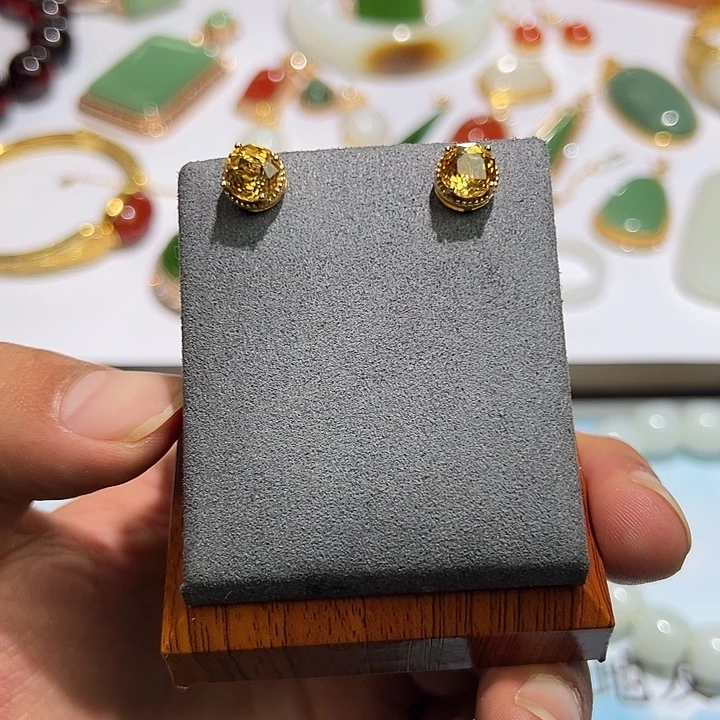银S925镶嵌耳饰水晶