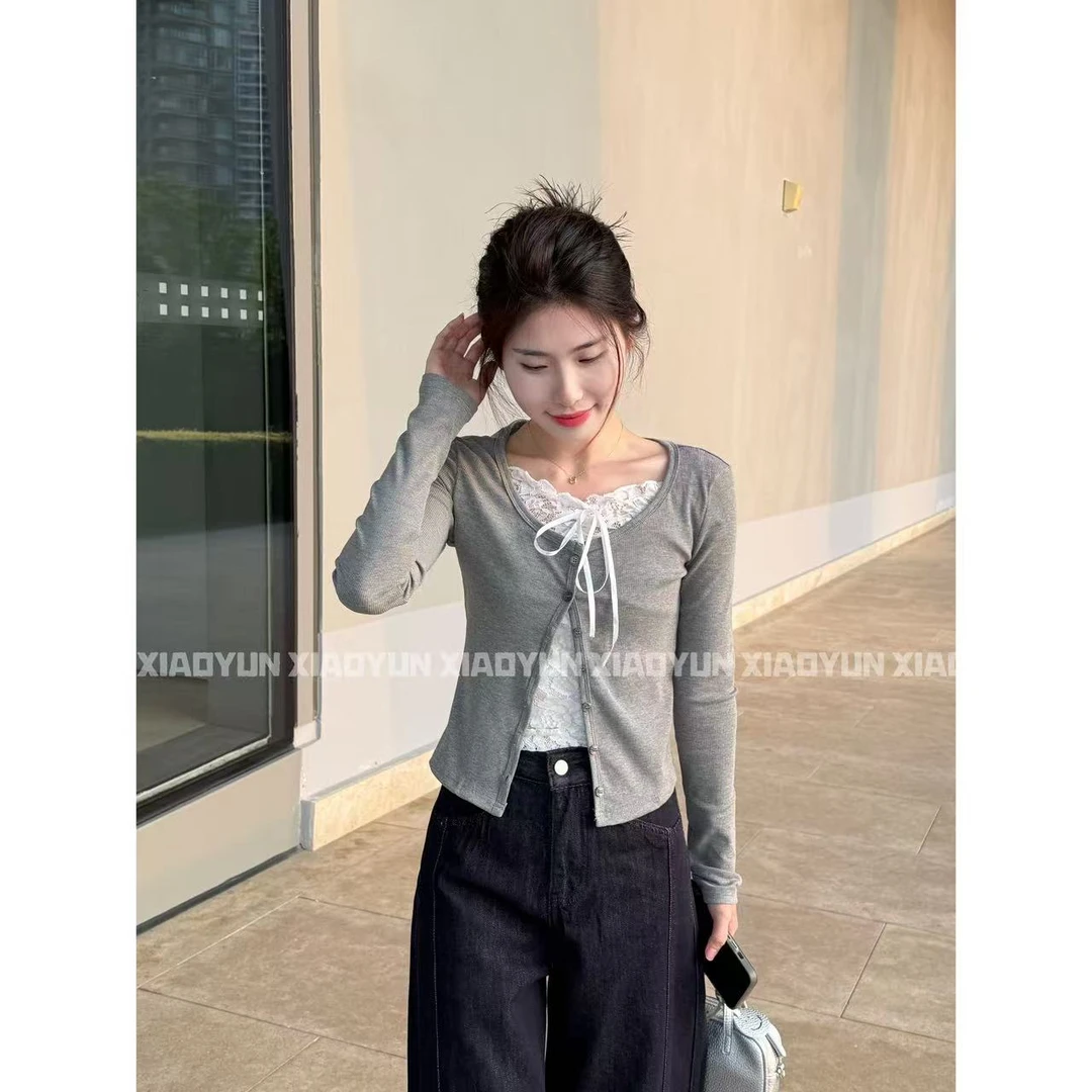 拼接假两件花朵蕾丝开衫 小允姐姐2025新款时尚拼接花朵蕾丝开衫