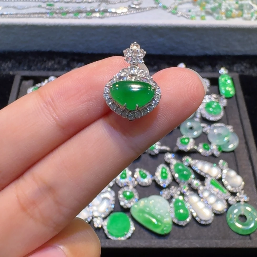 翡翠吊坠(不含链)18K金镶嵌用****4绿海洋之星吊坠