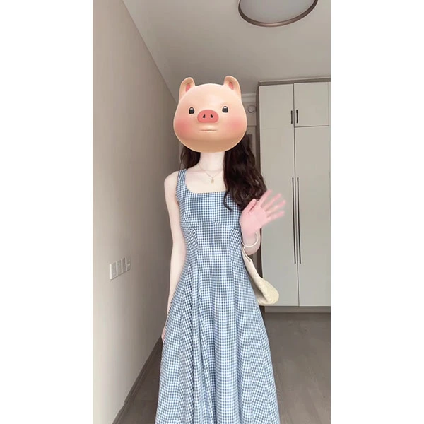 法式小众设计气质格子裙大摆收腰显瘦连衣裙小清新度假沙滩吊带裙