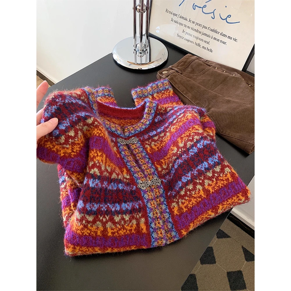 2025年秋冬季新款韩版时尚百搭显瘦设计感女休闲洋气上衣针织衫