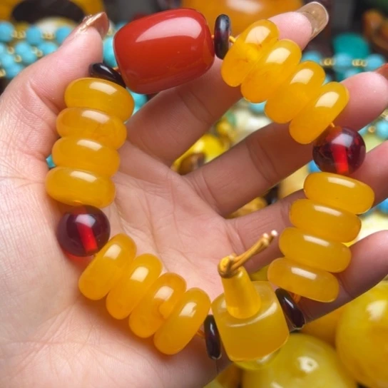 琥珀手串未镶嵌蜜蜡