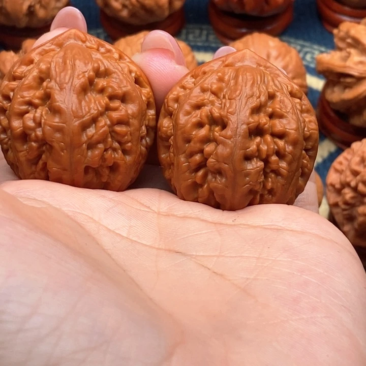 把件文玩核桃?**，精品手捻