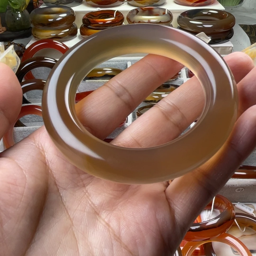 玛瑙/玉髓手镯未镶嵌