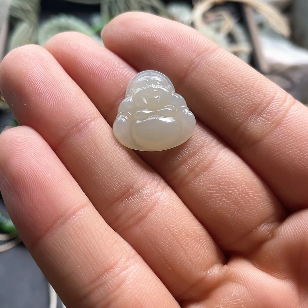 和田玉未镶嵌颈饰新疆且末料佛公