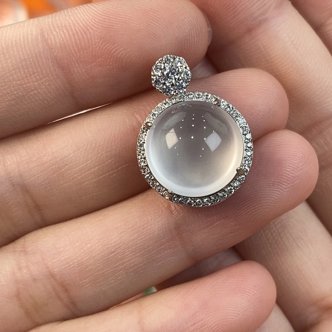 合金吊坠石英质玉