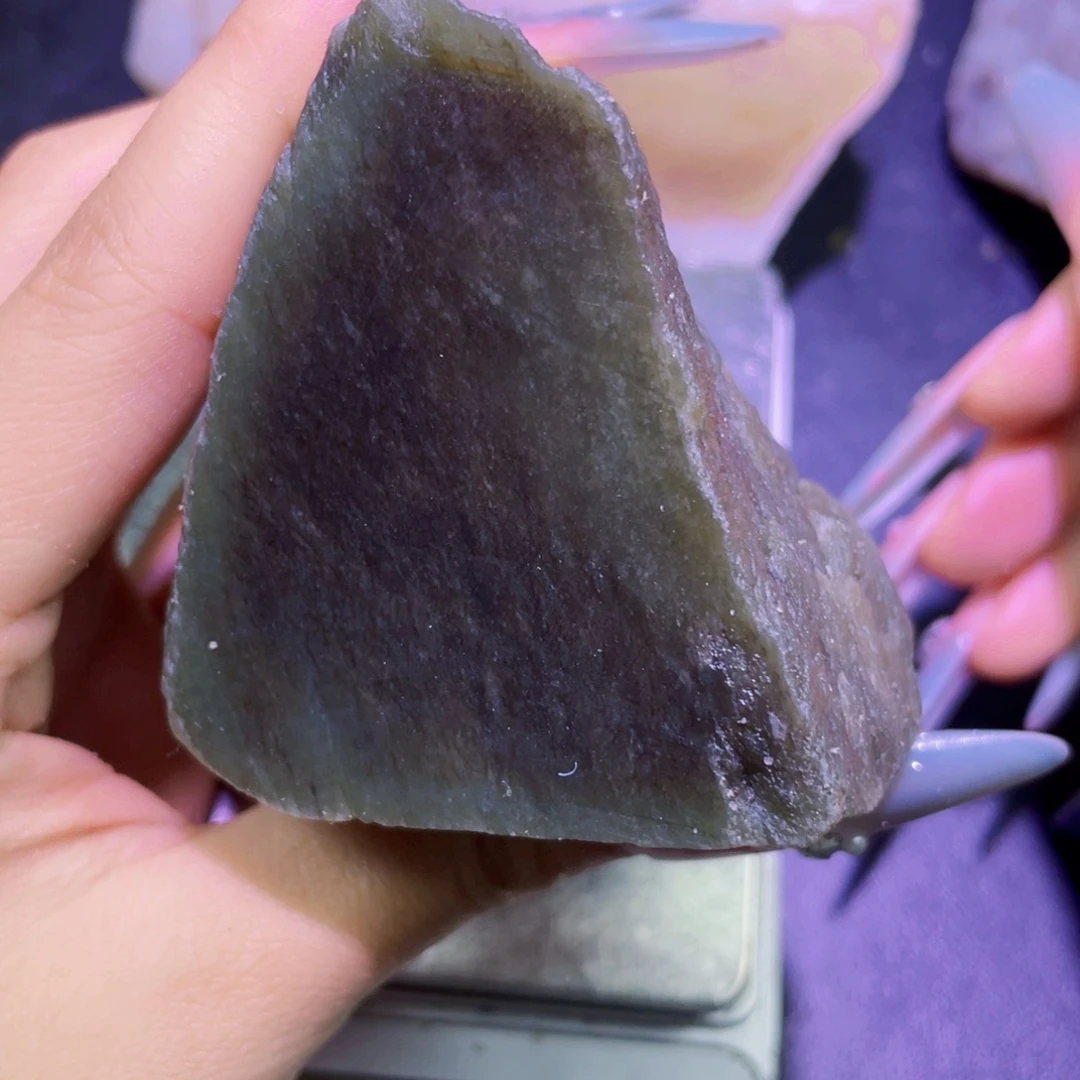 和田玉未镶嵌珠宝半成品